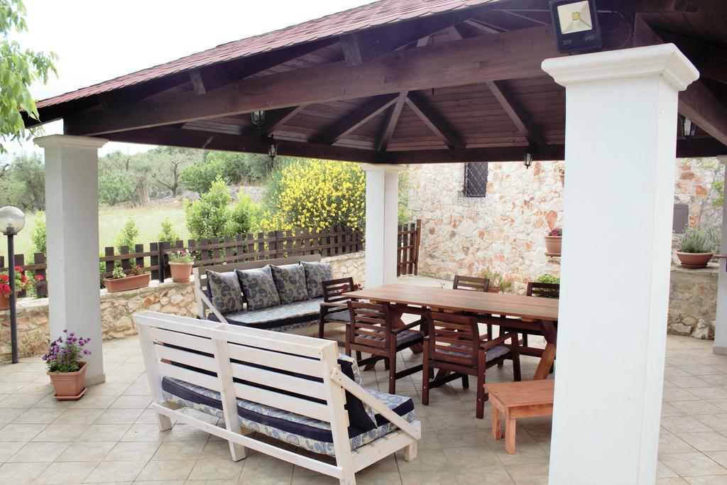 Trullo Grande Noce Villa Ostuni Exterior photo