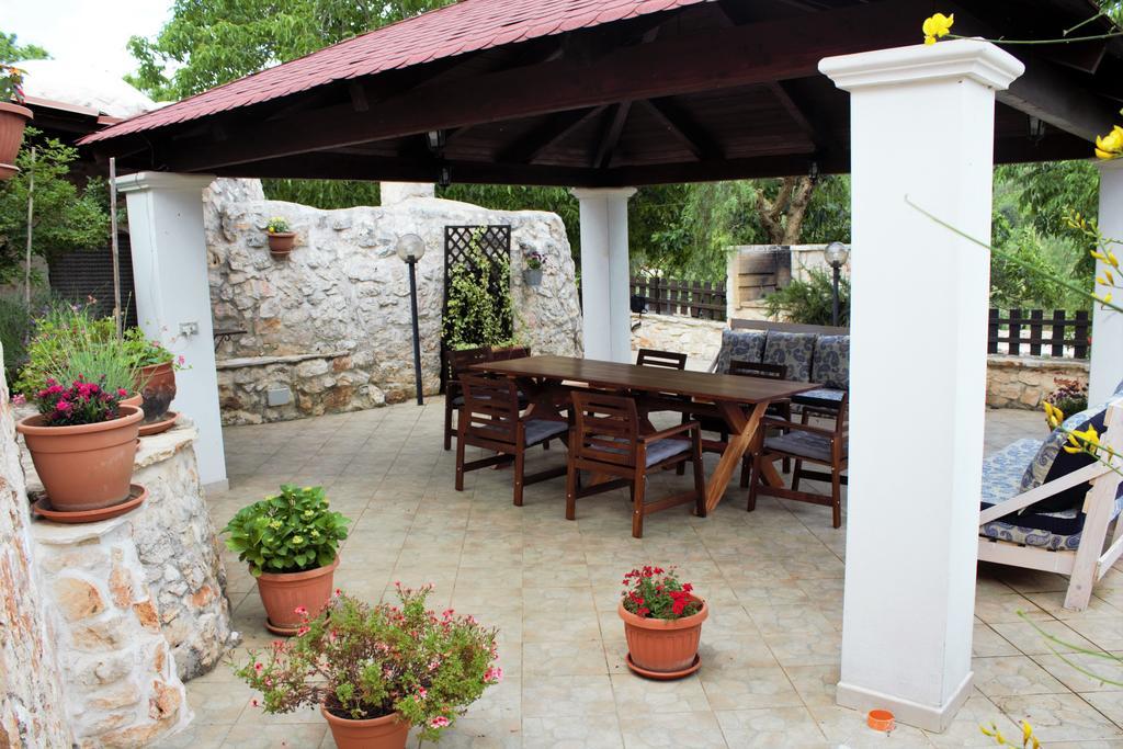Trullo Grande Noce Villa Ostuni Exterior photo